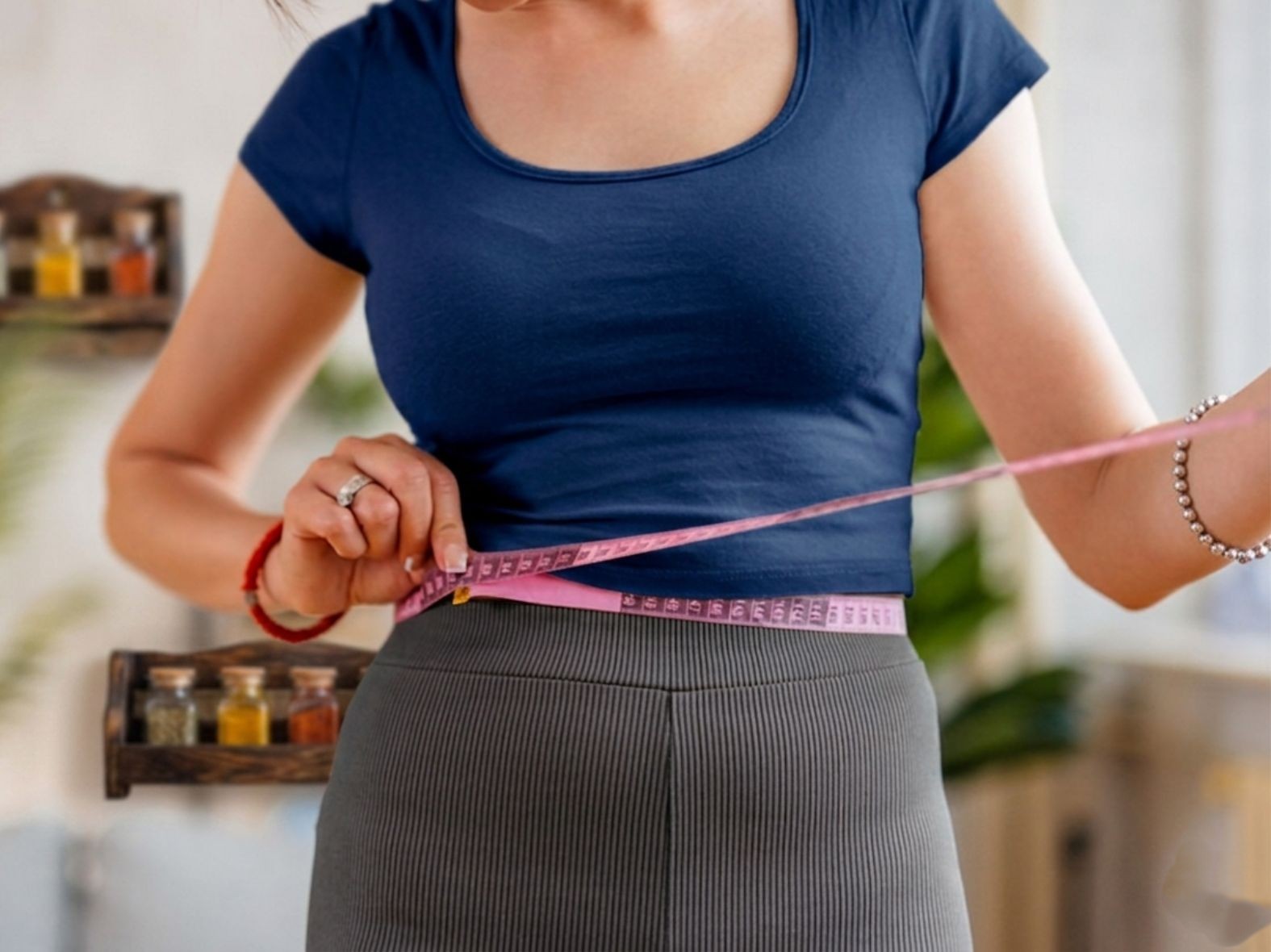 This is the image of Weight control checkup for women at Leo Lab